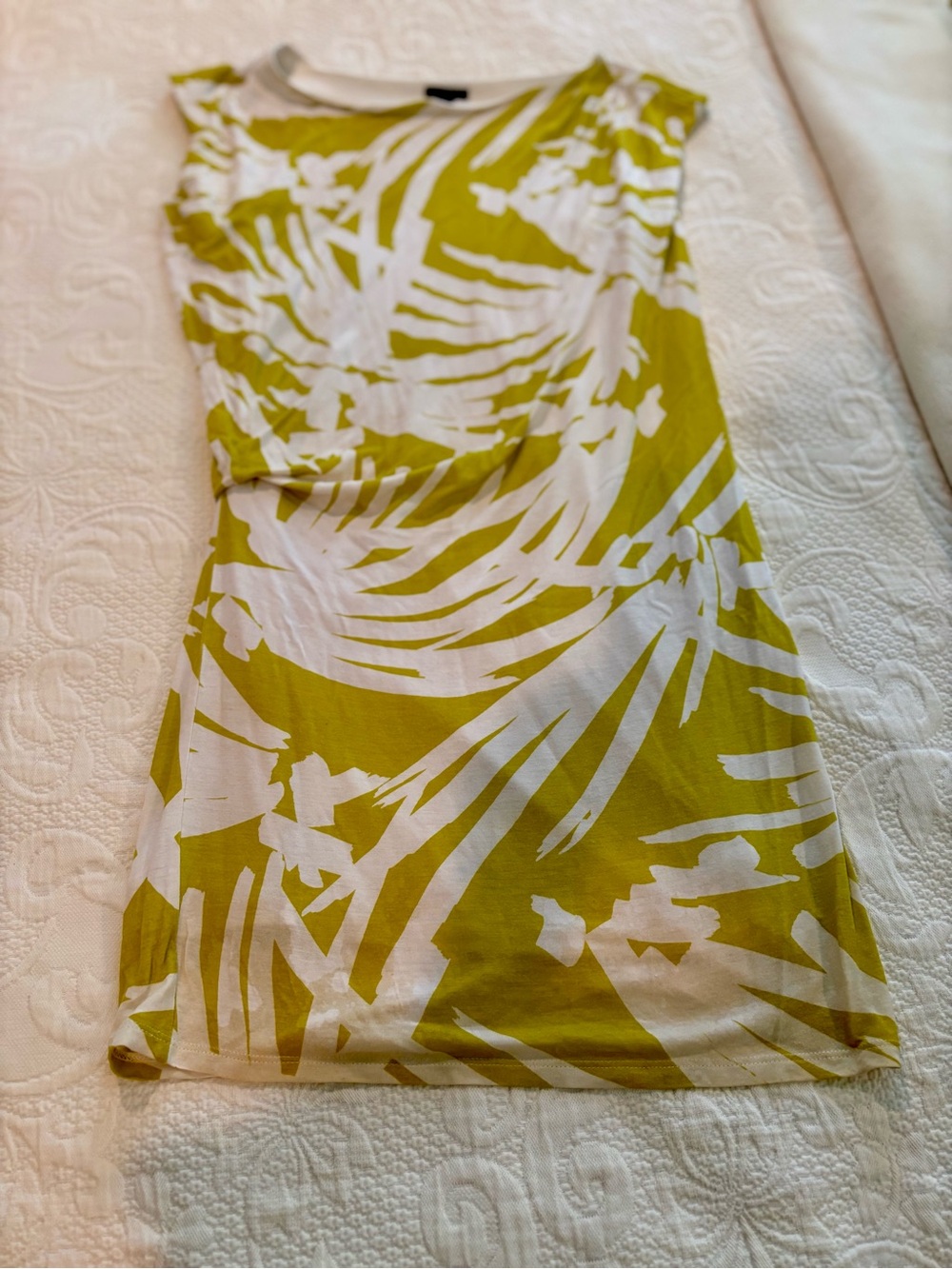Ann Taylor White and Lime Asymmetrical Palm-Print Dress